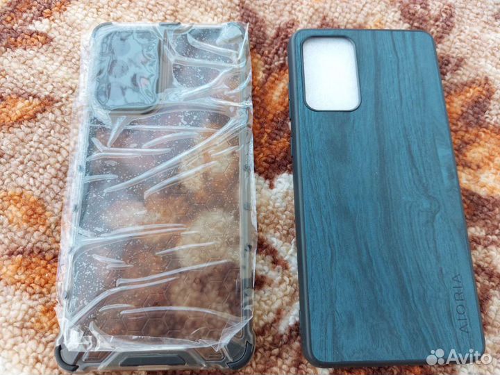 Чехлы Samsung Galaxy A72