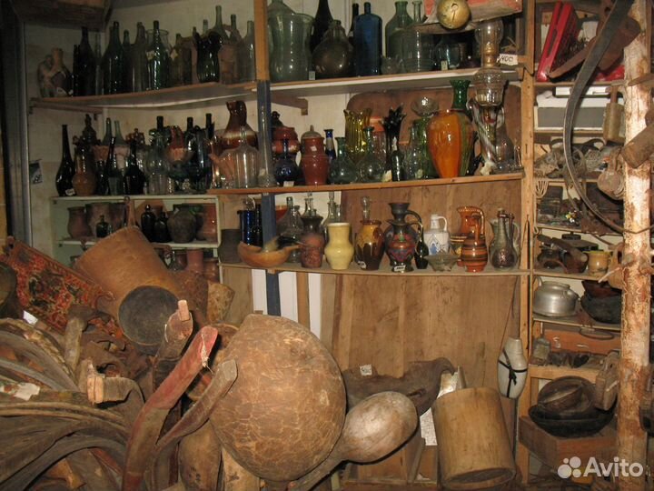 Старинные жестяные коробки банки Монпасье Царские