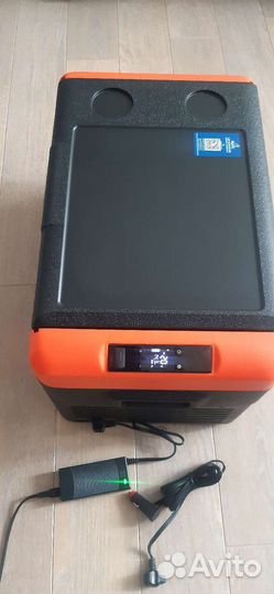 Автомобильный холодильник 12 220 вт