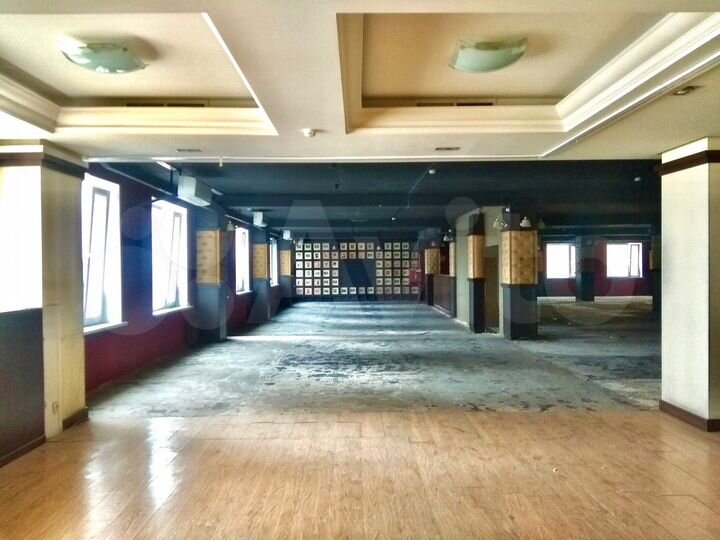 Торговая площадь, 350 м²