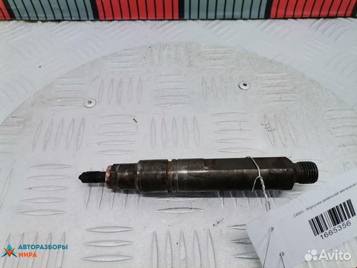 Форсунка Renault Scenic рест. 2002 8200047509