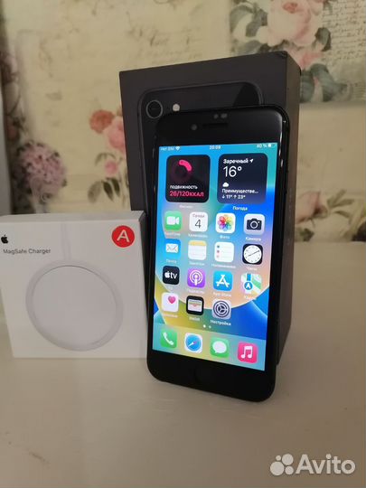 iPhone 8, 64 ГБ