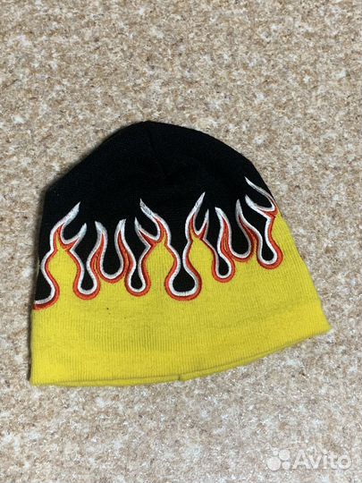 Шапка opium,y2k