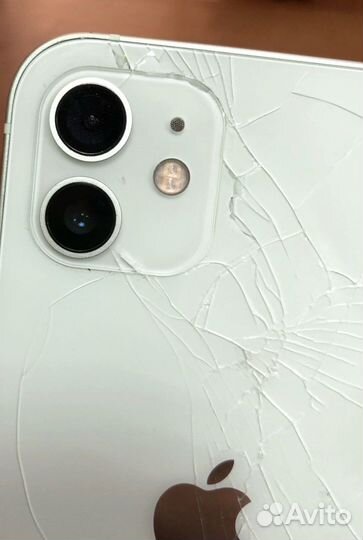 Телефон iPhone 12 128 гб