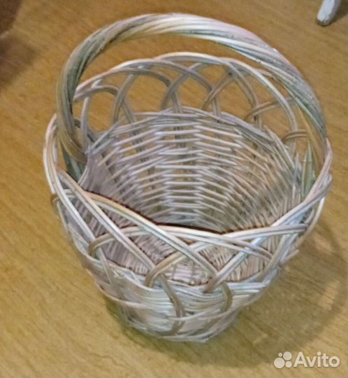 Корзина плетёная, большая