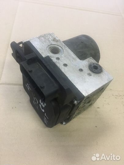 Блок ABS VW/Audi 8E0 614 111T (ESP)