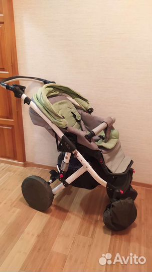 Коляска люлька и прогулочный блок(2 в 1 adamex)