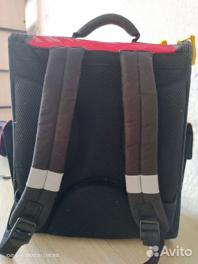 Школьный ранец