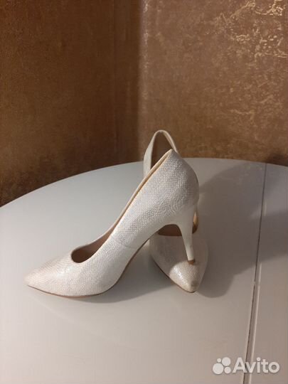 Туфли белые 38 свадебные