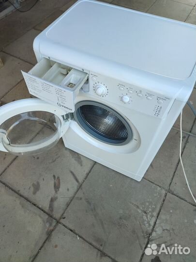 Стиральная машина indesit