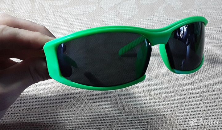 Детские солнечные очки