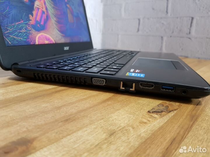 Шустрый ноутбук для учёбы и работы