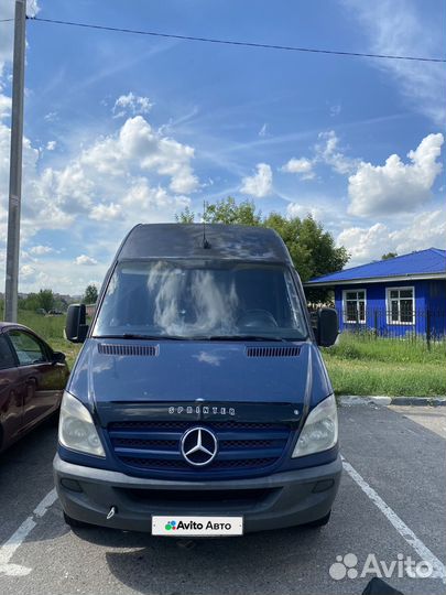 Mercedes-Benz Sprinter цельнометаллический, 2009
