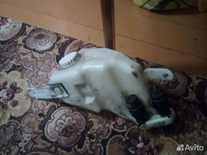 Бачок омывателя+2 моторчика Ваз Приора