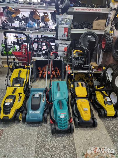 Газонокосилка электрическая