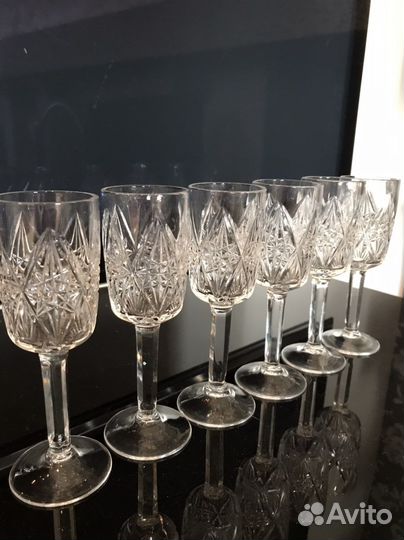 Хрустальные рюмки советских времен