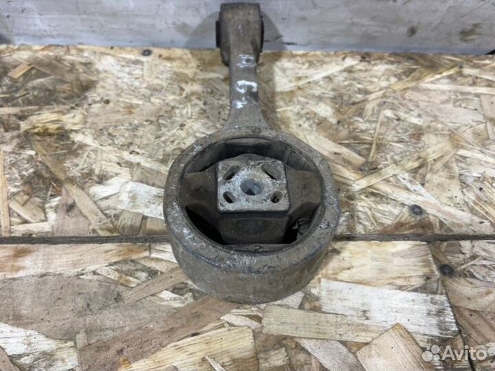 Подушка кпп Skoda Fabia 2 BBM До Рестайл