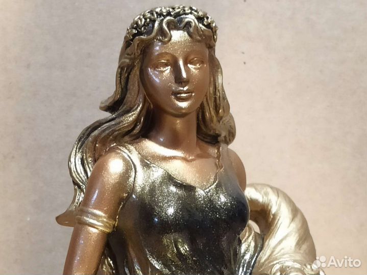 Статуэтка Фортуна без повязки