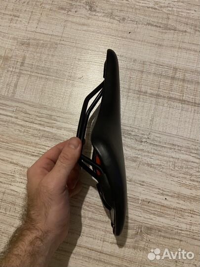 Седло для велосипеда фикс шоссейный