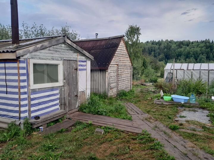 Дом 32 м² на участке 50 сот.