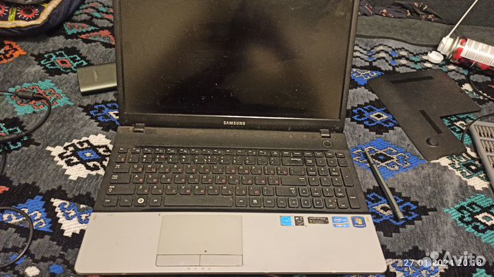 Samsung NP300E5A