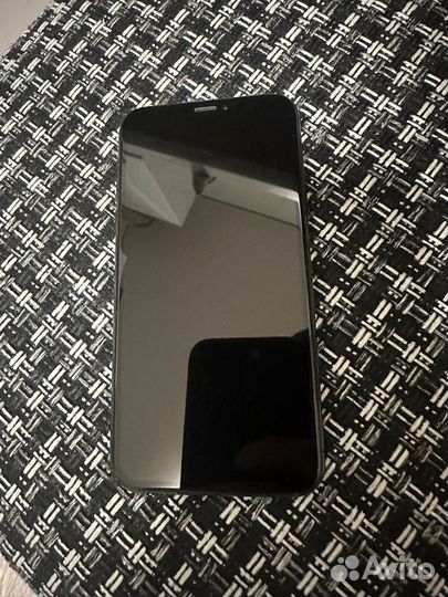 iPhone Xs, 256 ГБ