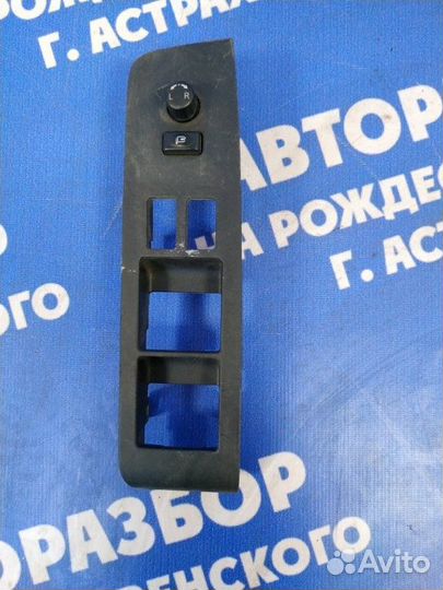 Блок управления зеркалами Nissan X-Trail T30