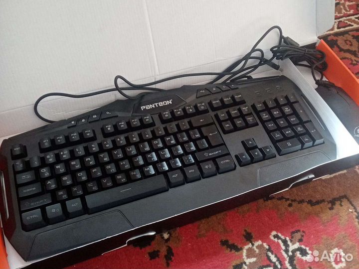 Клавиатура Pantheon GS 270