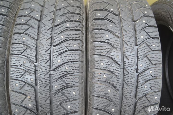 Bridgestone Ice Cruiser 7000 205/65 R15 94T