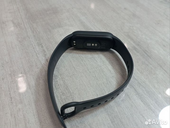 Фитнес-браслет Xiaomi Mi Smart Band 6
