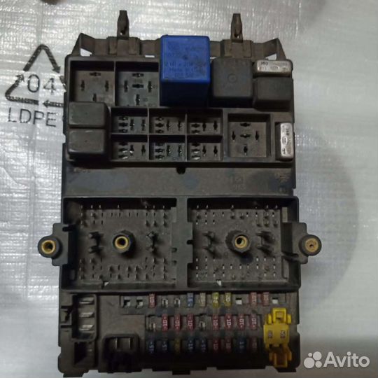 Блок предохранителей jeep grand cherokee