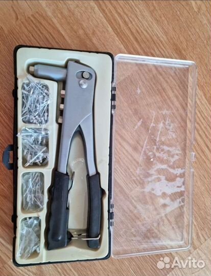 Заклепочник