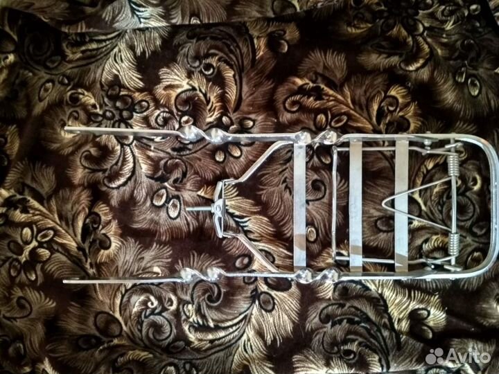 Багажник на мопед/мотоцикл/велосипед