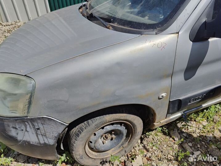 Крыло переднее левое Citroen Berlingo