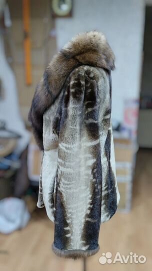 Шуба из меха норки с соболем