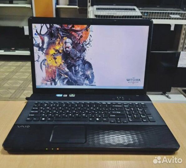 Чернокожий Sony I5 4 Ядра 17.3 1000Gb 2гб Видюхи