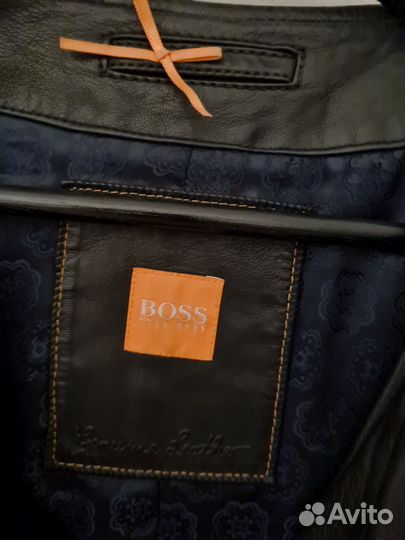 Куртка кожаная женская 