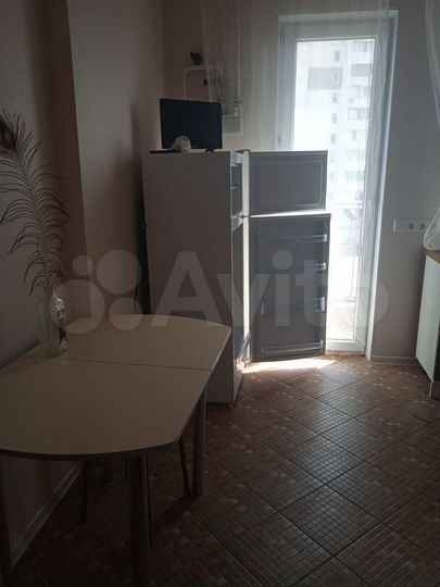 1-к. квартира, 38 м², 9/9 эт.
