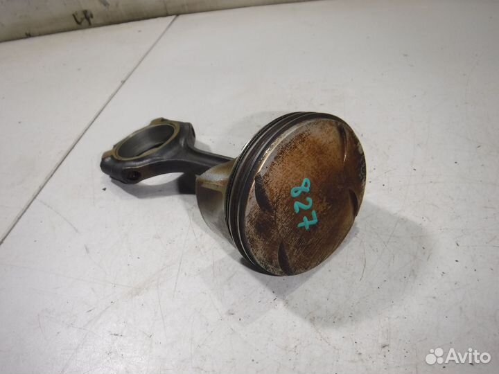 Поршень с шатуном Mercedes X164 Gl Class