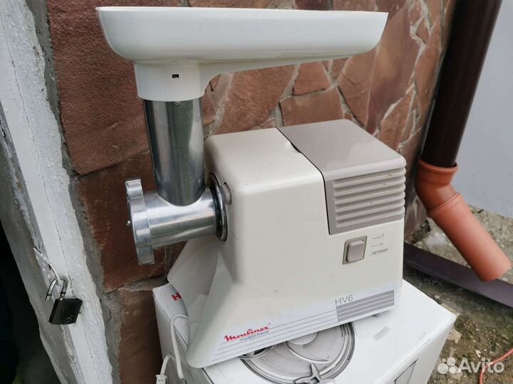 Мясорубка moulinex HV6