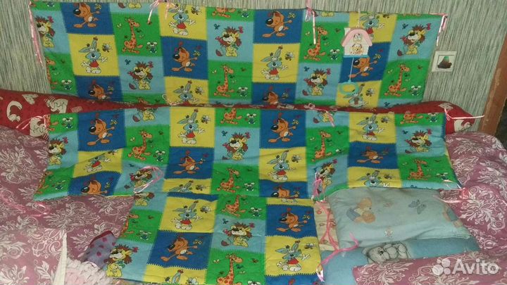 Бортики в кроватку