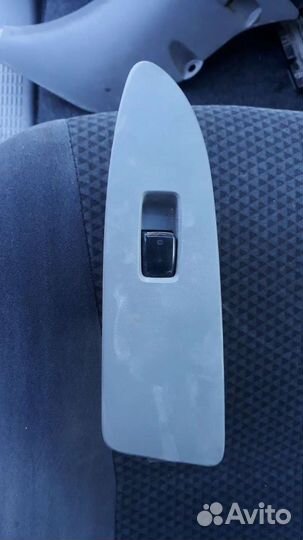 Кнопки toyota voxy azr60