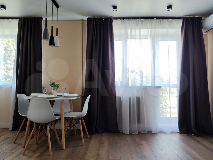 1-к. квартира, 42 м², 4/4 эт.