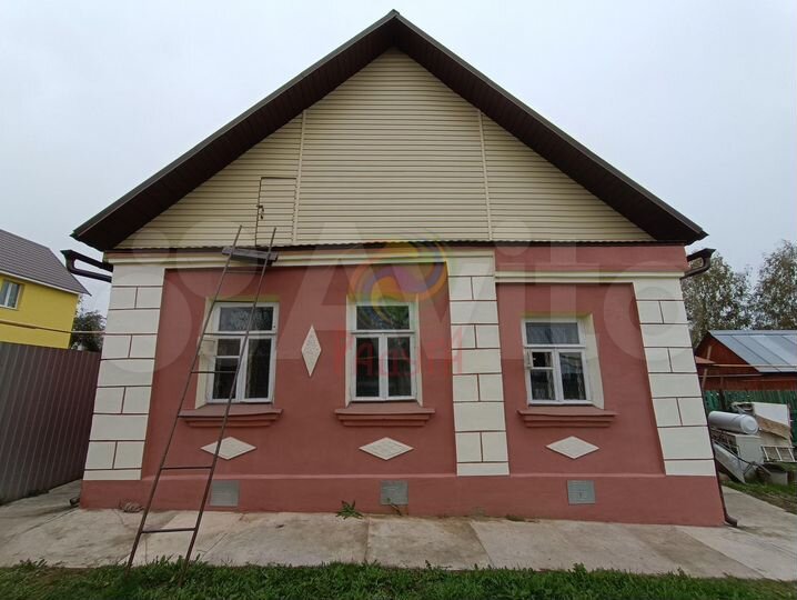 Дом 53,8 м² на участке 3 сот.