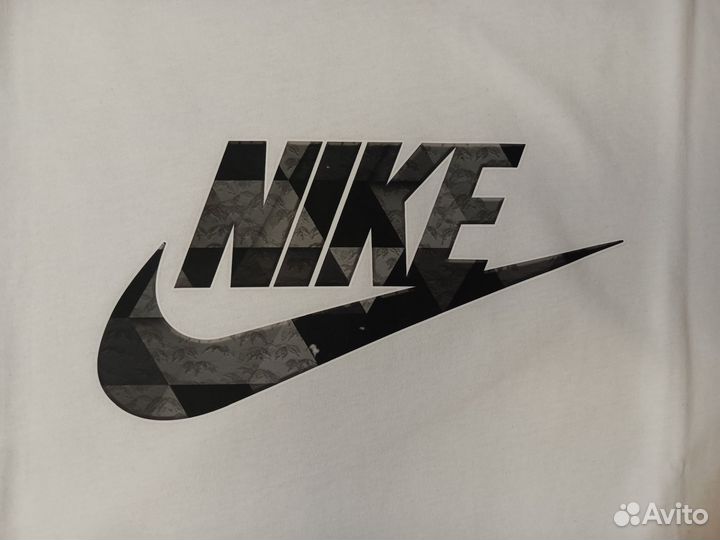 Футболка Nike
