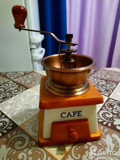 Кофемолка ручная