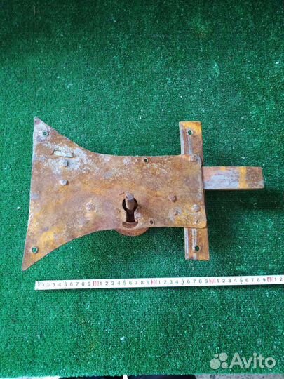 Замки накладные старинные