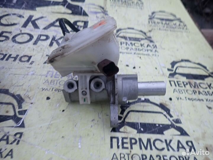Цилиндр тормозной главный Peugeot 308 I 2007-2015