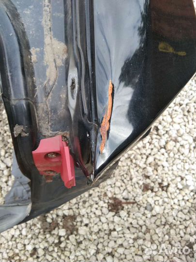 Крыло заднее правое Митсубиси Лансер 10 седан