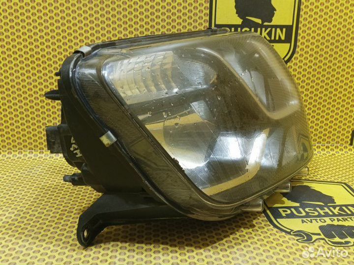 Фара правая Renault Duster